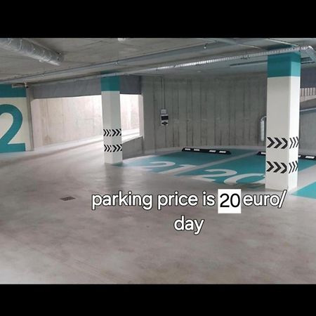 Happy Inn Laime Studio, Self Check-In-24-7, A-C, Parking-In-The-Underground-Garage VNO Extérieur photo